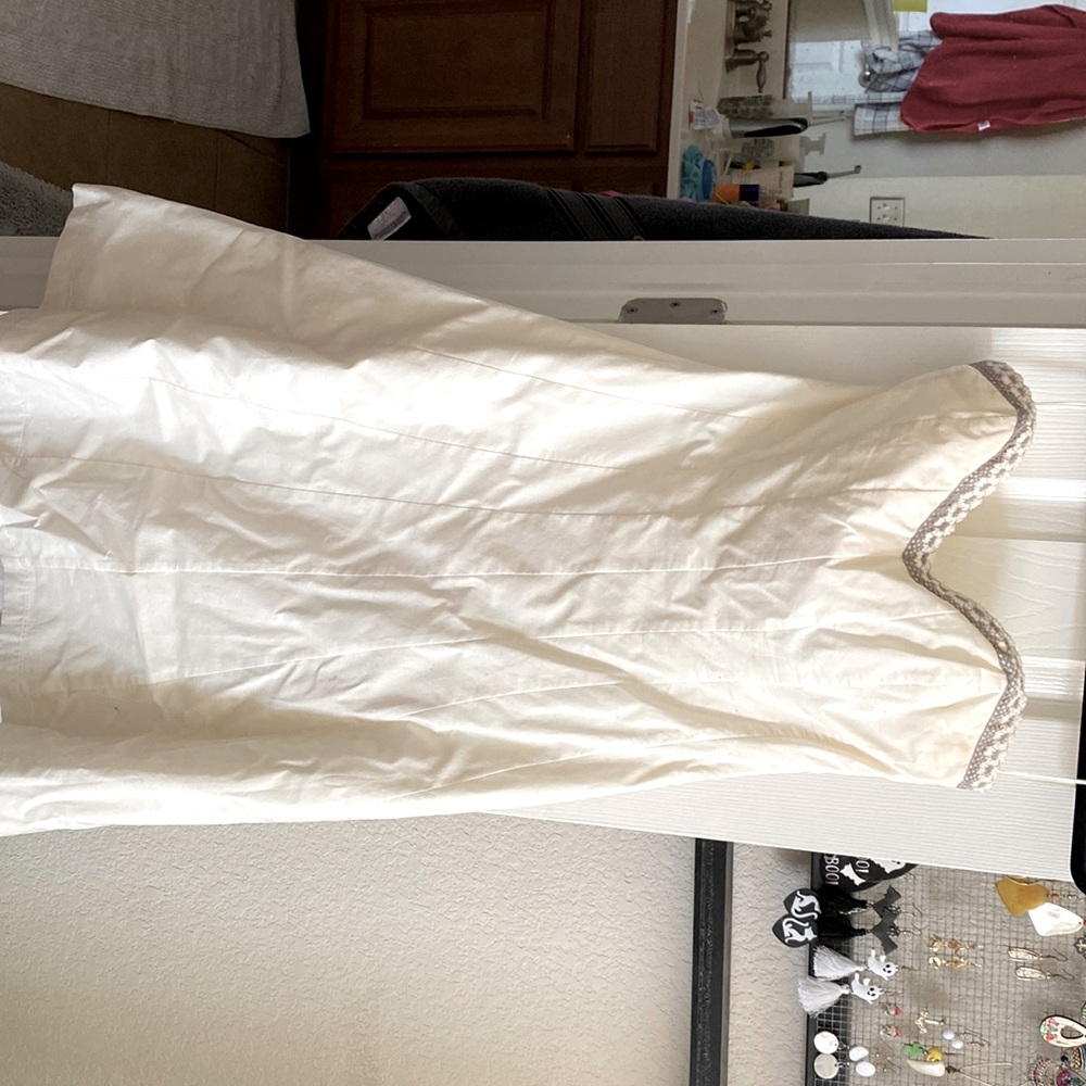 White House Black Market dress size 4